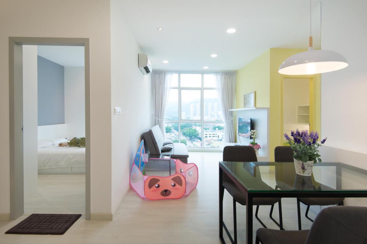 Straits Garden Suites By The Homestay Helper George Town Extérieur photo