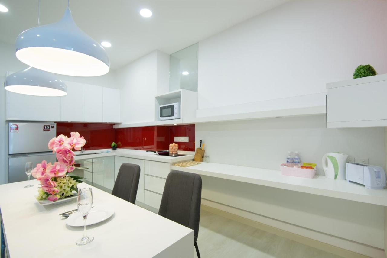 Straits Garden Suites By The Homestay Helper George Town Extérieur photo