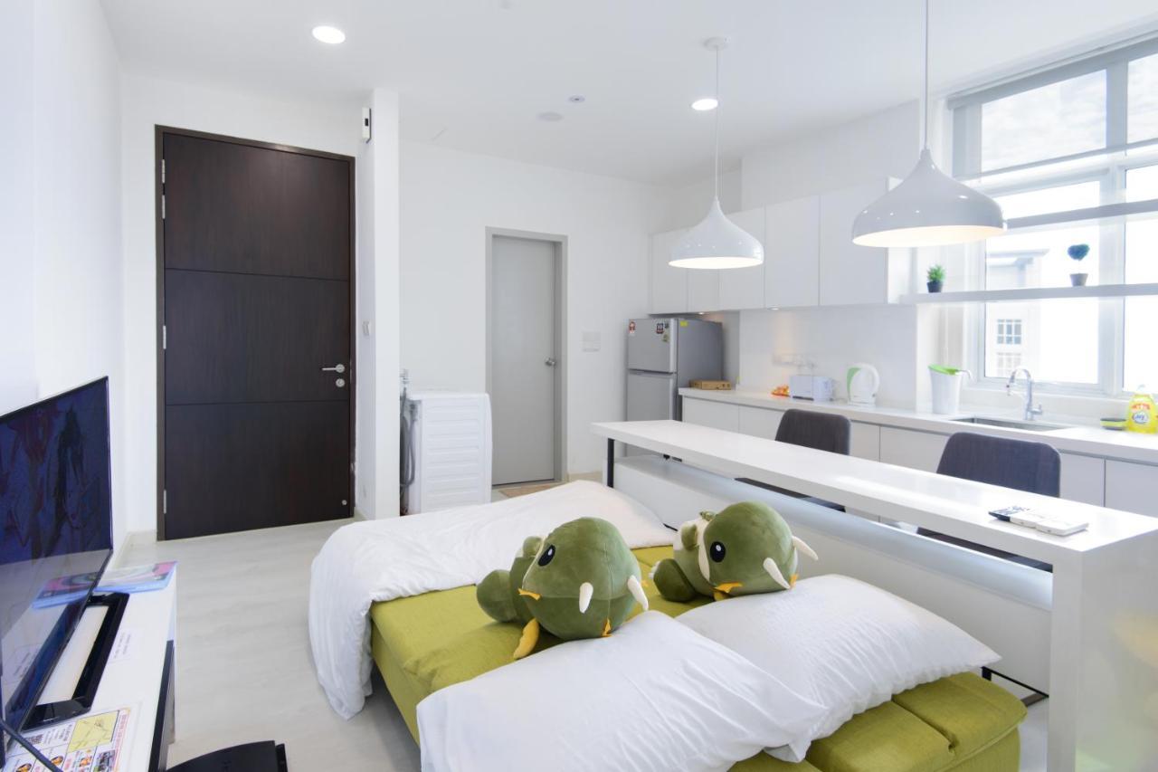 Straits Garden Suites By The Homestay Helper George Town Extérieur photo