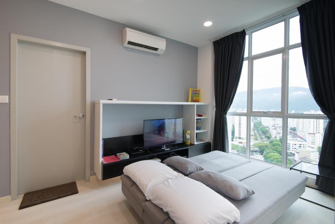 Straits Garden Suites By The Homestay Helper George Town Extérieur photo