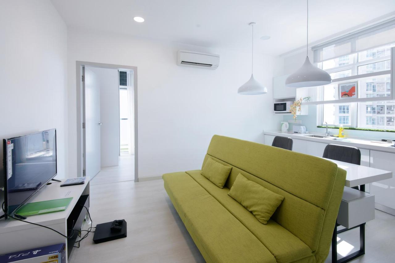Straits Garden Suites By The Homestay Helper George Town Extérieur photo