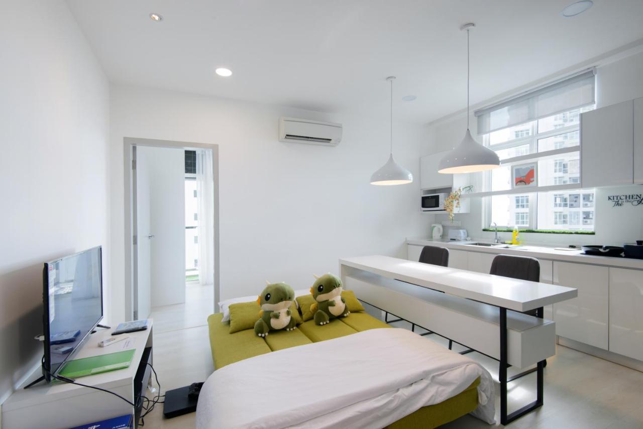 Straits Garden Suites By The Homestay Helper George Town Extérieur photo